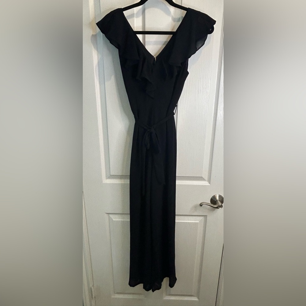 🖤”Mi Ami” Elegant Black Ruffle “Chiffon” Belted Jumpsuit and Zip Back Size XS 🖤